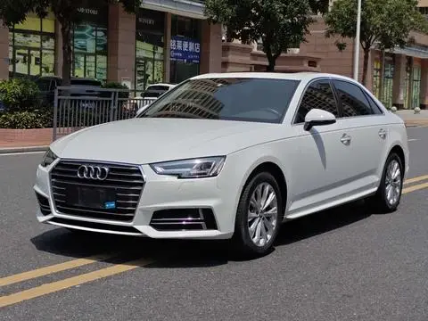 Audi A4L 2019