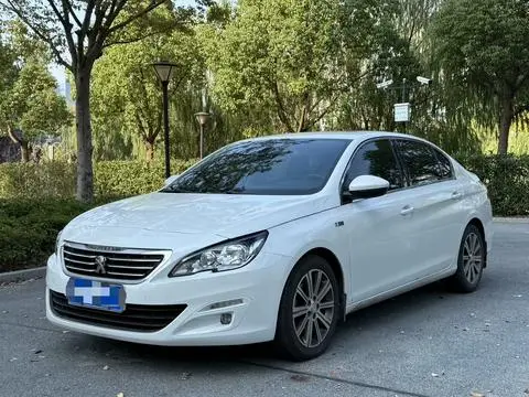Peugeot 408 2015