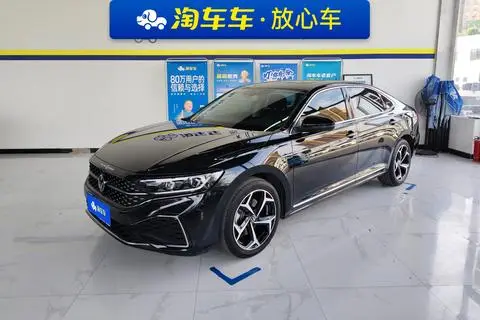 Volkswagen Passat 2023