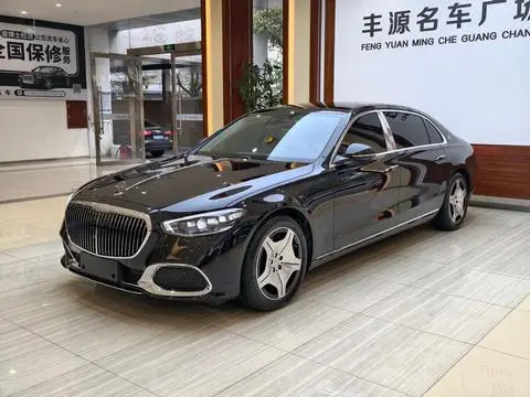 Mercedes-Benz 迈巴赫S-Class 2023