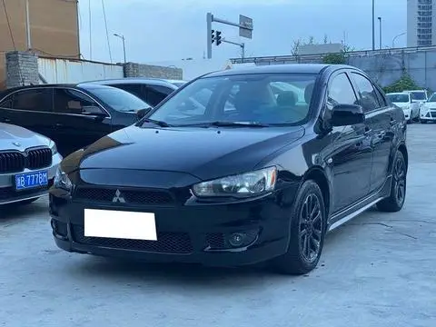 Mitsubishi 翼神 2010