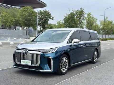 Voyah 梦想家 PHEV 2022