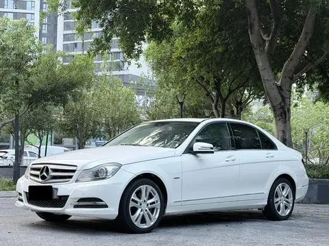 Mercedes-Benz C-Class 2011