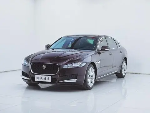 Jaguar XFL 2020