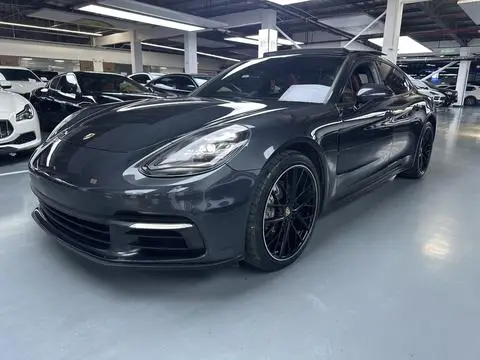 Porsche Panamera 2017