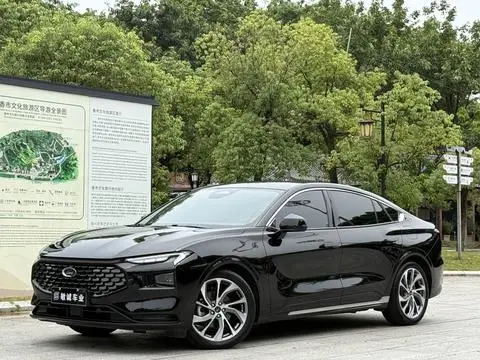 Ford 蒙迪欧 2022