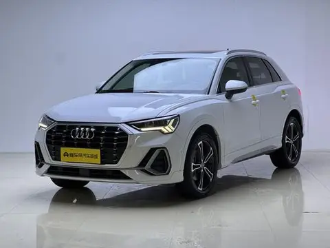 Audi Q3 2021