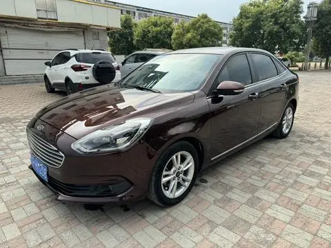 Ford Escort 2019