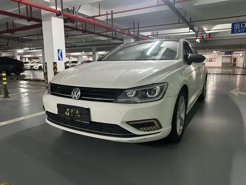 Volkswagen Lamando 2018 — фото 1