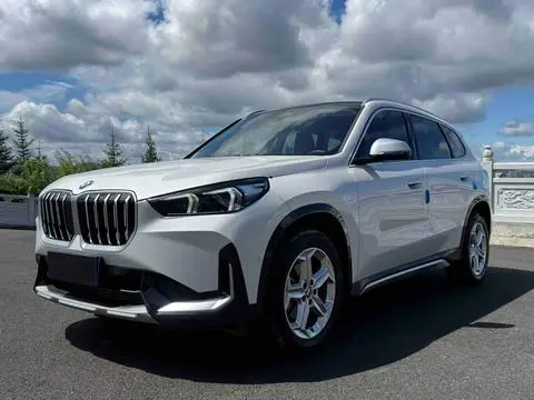BMW X1 2023 — фото 1