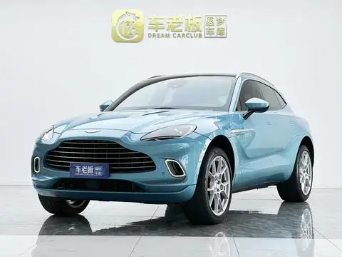 Aston Martin DBX 2020