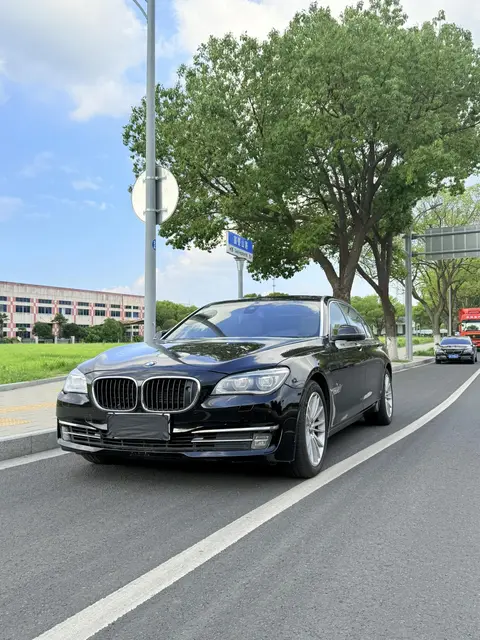 BMW 7 Series 2013