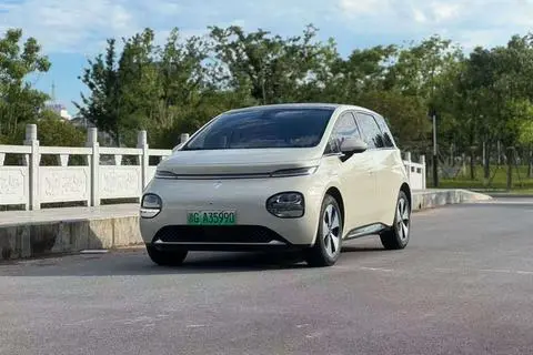 Baojun 云朵 2023