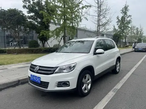 Volkswagen Tiguan 2012
