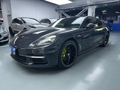 Porsche Panamera 2017