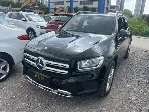 Mercedes-Benz GLB 2021