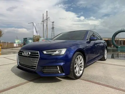Audi A4L 2018