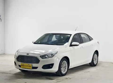 Ford Escort 2015