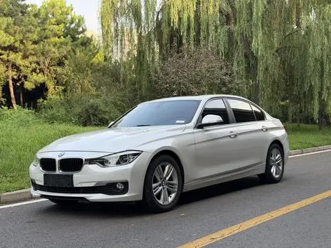 BMW 3 Series 2017 — фото 1