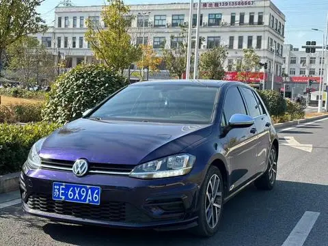 Volkswagen Golf 2020