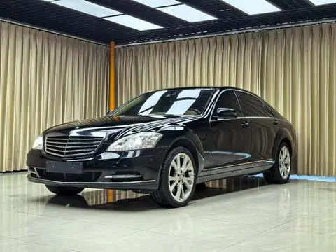 Mercedes-Benz S-Class 2012