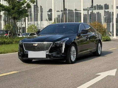 Cadillac CT6 2022