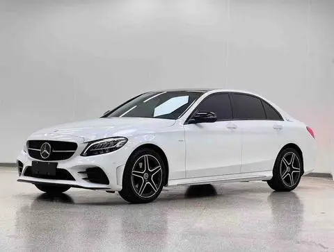 Mercedes-Benz C-Class 2021