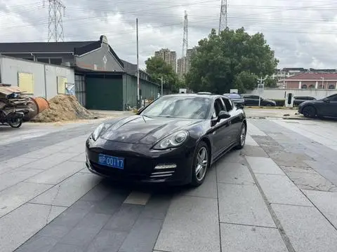 Porsche Panamera 2013