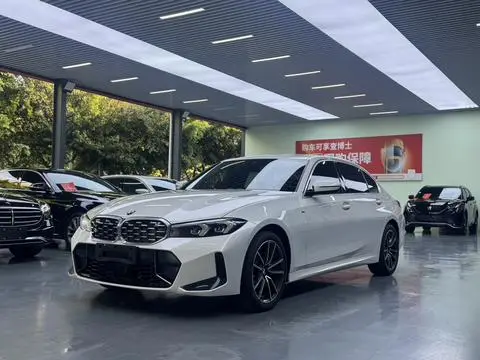 BMW 3 Series 2025