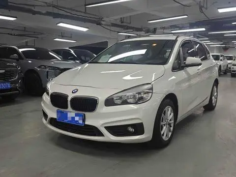 BMW 2 Series 旅行车 2016