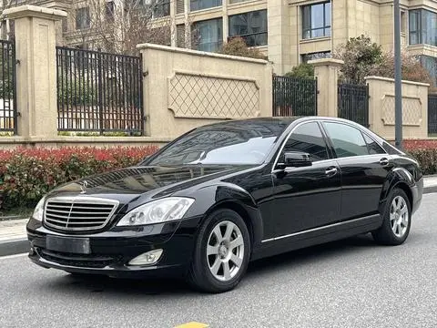 Mercedes-Benz S-Class 2006