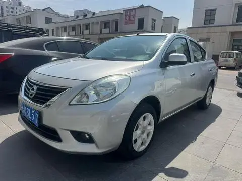 Nissan 阳光 2011