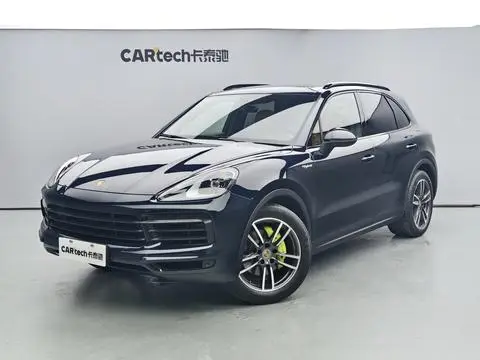 Porsche Cayenne E-Hybrid 2021