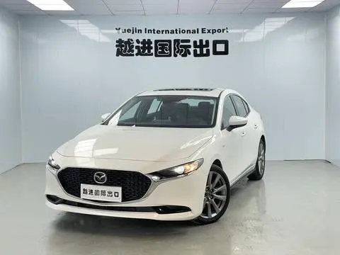 Mazda 3 昂克赛拉 2022 — фото 1