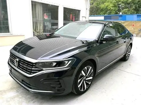 Volkswagen Passat 2023