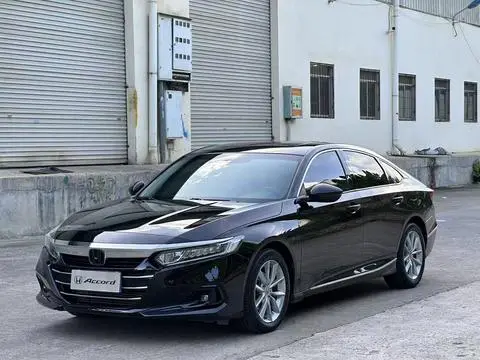 Honda Accord 2022 — фото 1