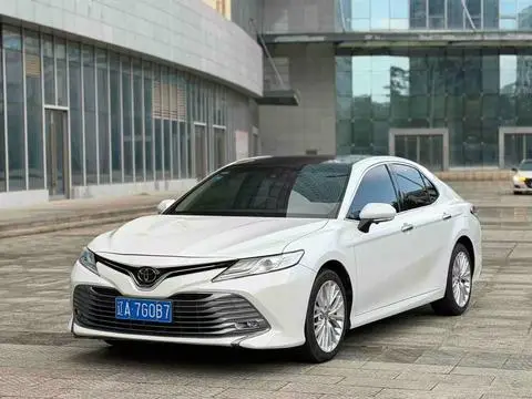 Toyota Camry 2019