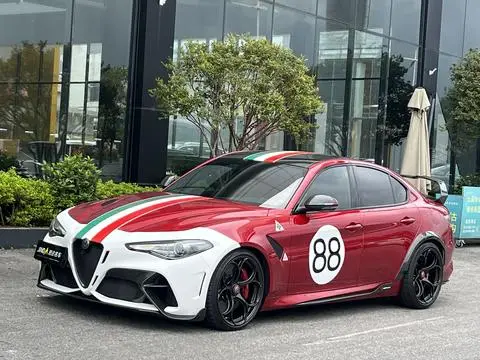Alfa Romeo Giulia朱丽叶 2021