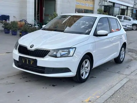 Skoda 晶锐 2017 — фото 1