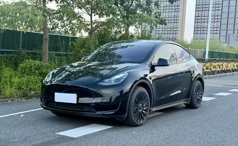 Tesla Model Y 2022 — фото 1
