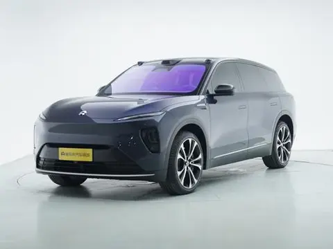 NIO ES8 2024