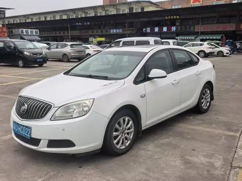 Buick Excelle GT 2013 — фото 1