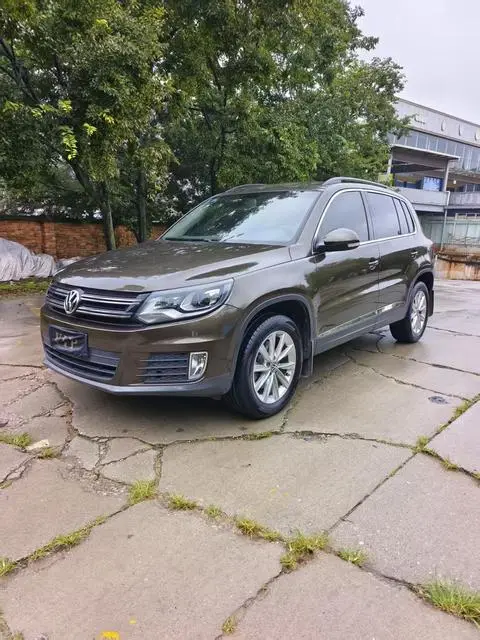 Volkswagen Tiguan 2016 — фото 1