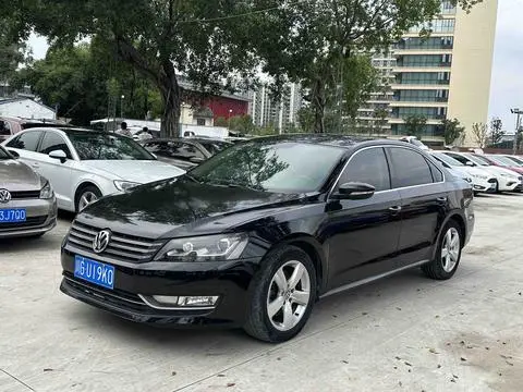 Volkswagen Passat 2011