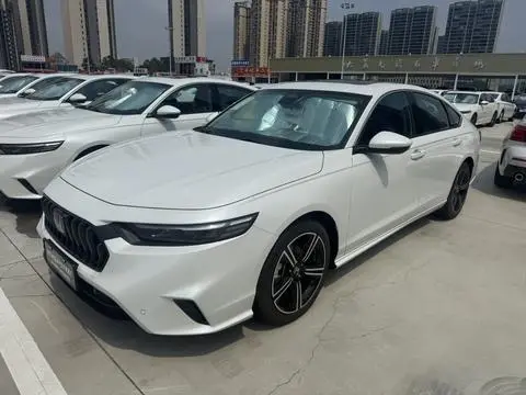 Honda 英仕派 2023 — фото 1