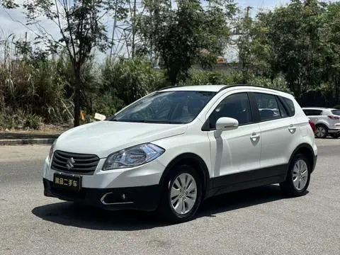Suzuki S-Cross 2015
