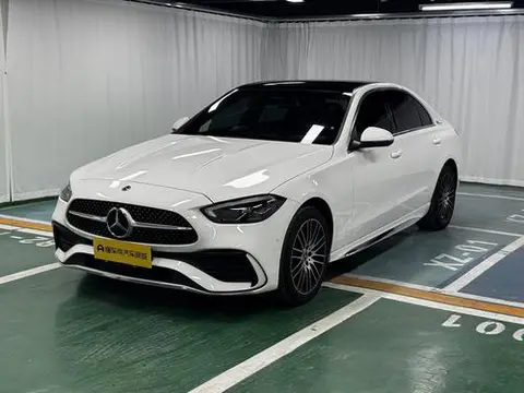 Mercedes-Benz C-Class 2025
