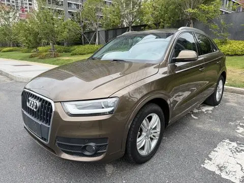 Audi Q3 2015