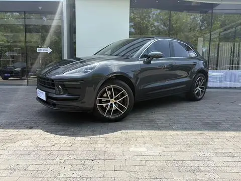 Porsche Macan 2025