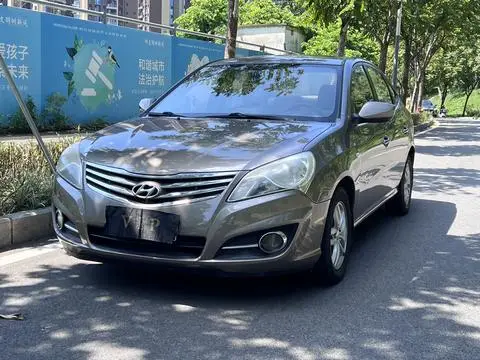 Hyundai 悦动 2011